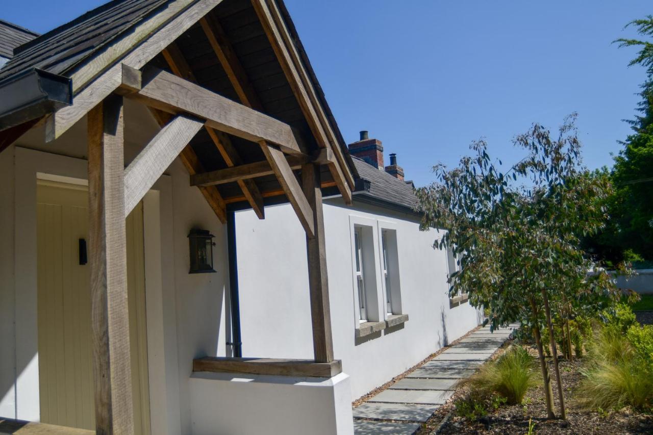 Luxury Croft Templepatrick Near Airport Rabbit And Hilton Hotel Exterior photo
